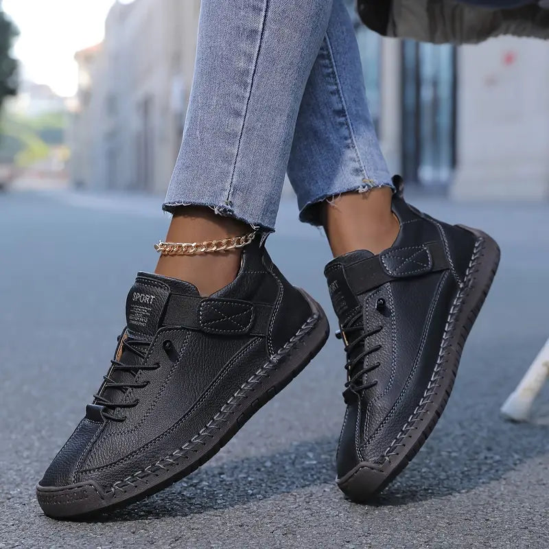 Liora | Zapatillas ortopédicas ligeras con puntera ancha