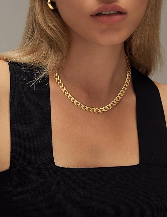 Collar | De oro minimalista