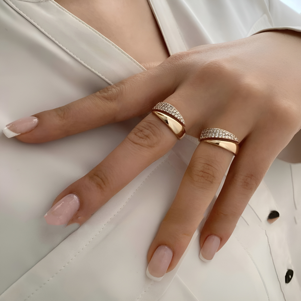 Julia | Anillo Elegante Haven